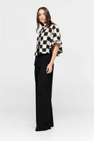 Taylor: Accent Jacket - Black/Chalk