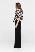 Taylor: Accent Jacket - Black/Chalk