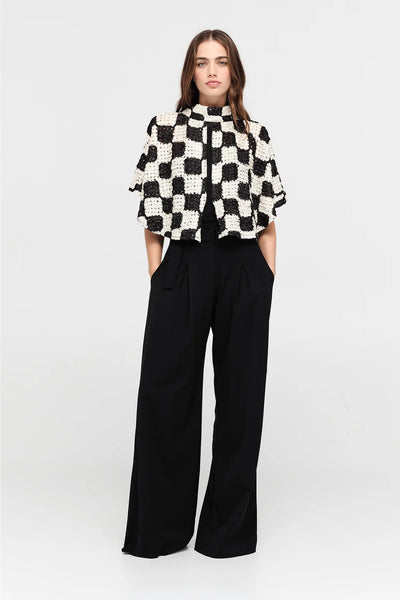 Taylor: Accent Jacket - Black/Chalk