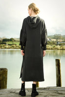 Curate: Chill At Ease. Black.